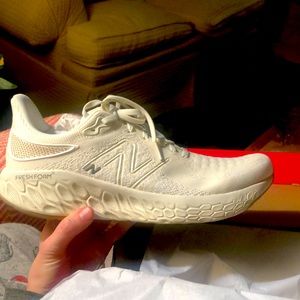 Fresh Foam X 1080v12 white (New Balance) Mens size 10